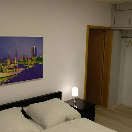 Ruhige Im Westen Hamburgs *